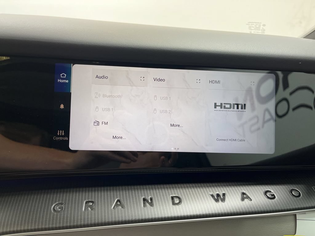 New 2026 Jeep Grand Wagoneer L Summit w/ Rear Seat Video Group I AWD/4WD image 16