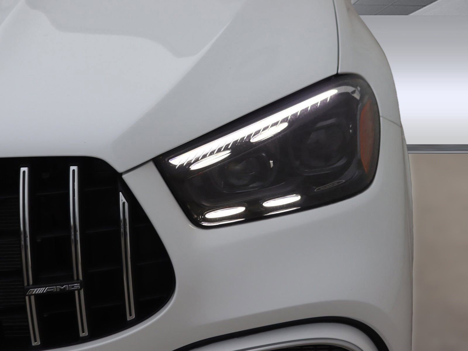 New 2025 Mercedes-Benz GLE 63 AMG S image 9