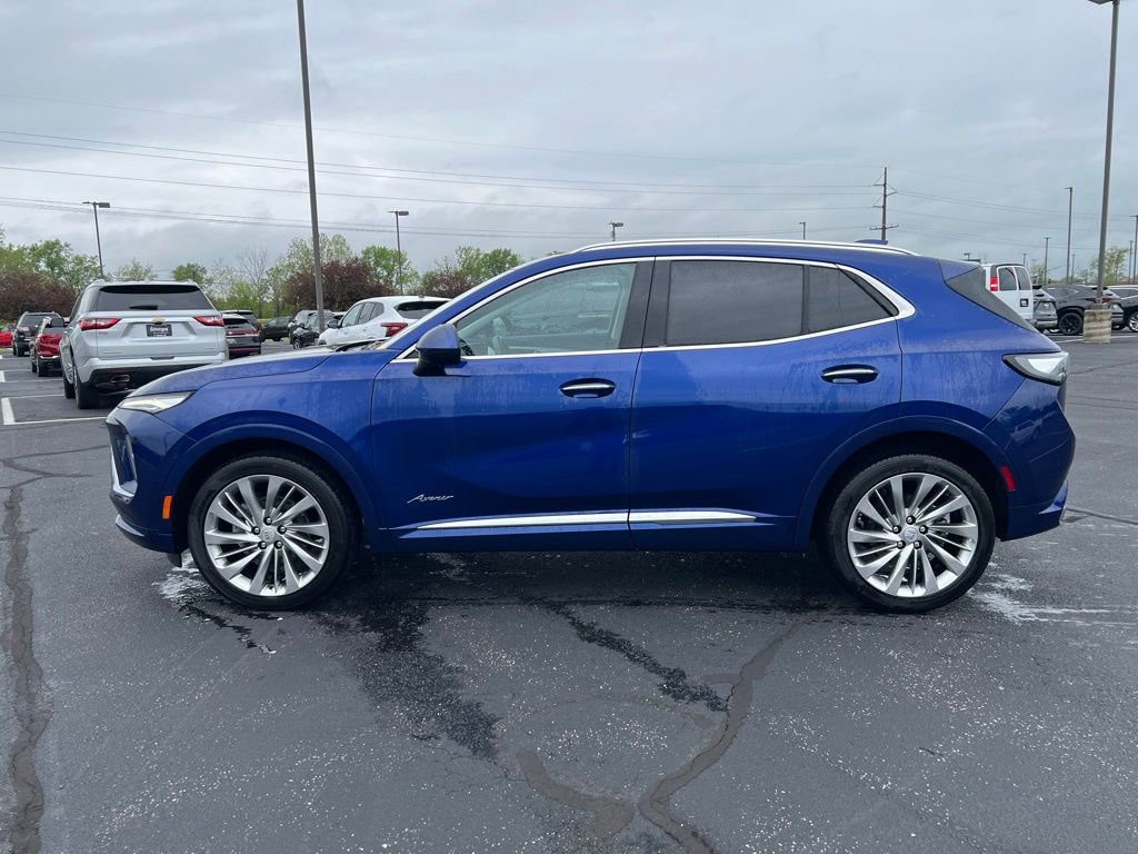 Used 2024 Buick Envision Avenir AWD/4WD image 3
