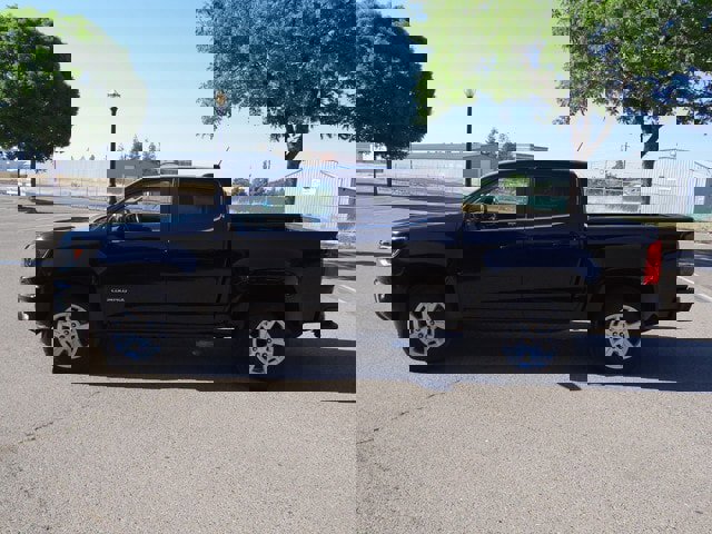 Used 2016 Chevrolet Colorado LT w/ LT Convenience Package image 6