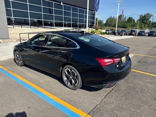 Used 2022 Chevrolet Malibu LT w/ Leather Package FWD image 6