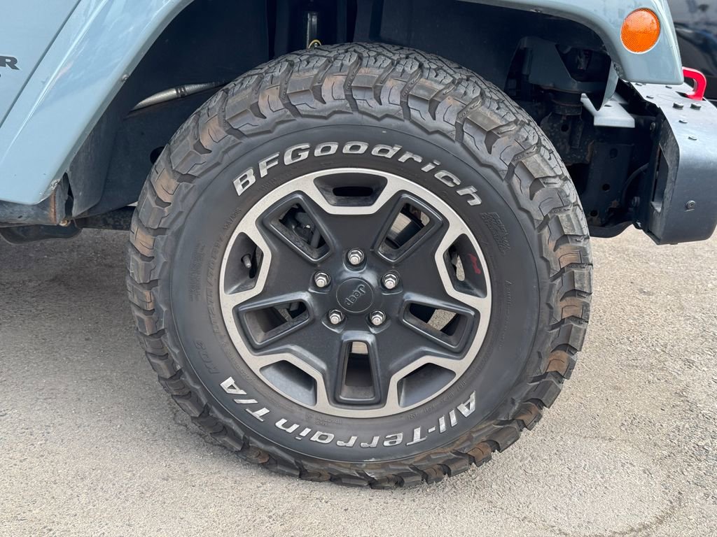 Used 2015 Jeep Wrangler Unlimited Rubicon image 8