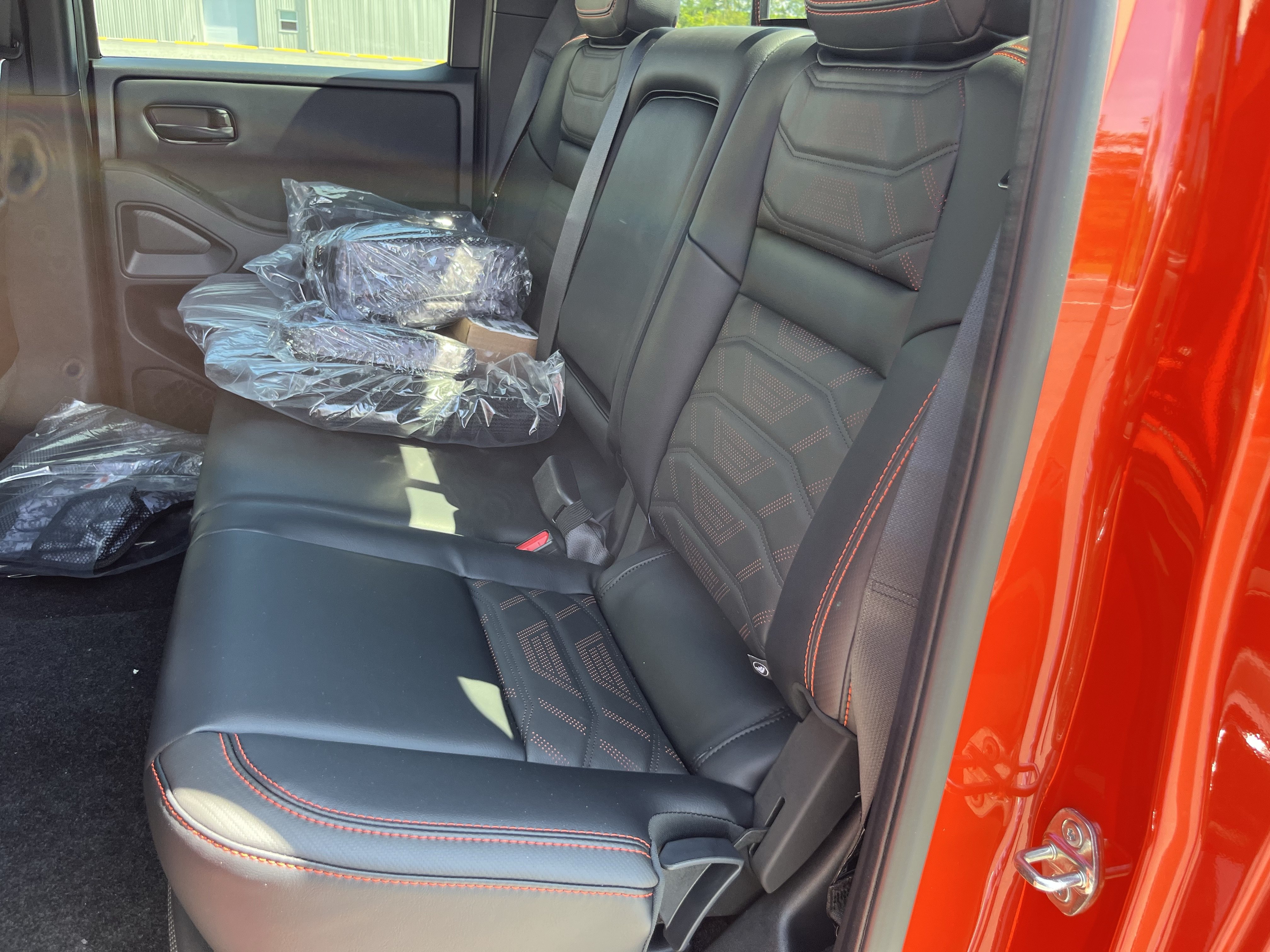 New 2026 Nissan Frontier PRO-4X w/ Pro Premium Package AWD/4WD image 17