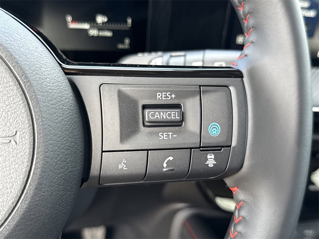 New 2026 Nissan Kicks SR image 36