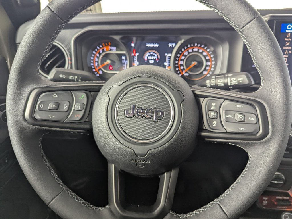 New 2026 Jeep Wrangler Unlimited Rubicon AWD/4WD image 18