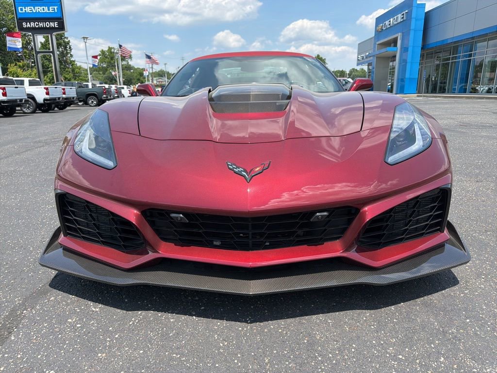 Used 2019 Chevrolet Corvette ZR1 RWD image 3