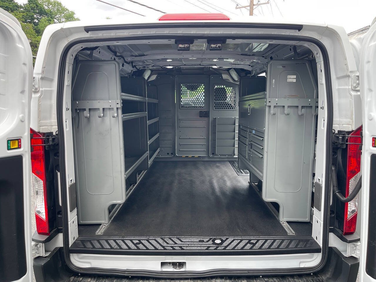 Used 2022 Ford Transit 150 Low Roof RWD image 35