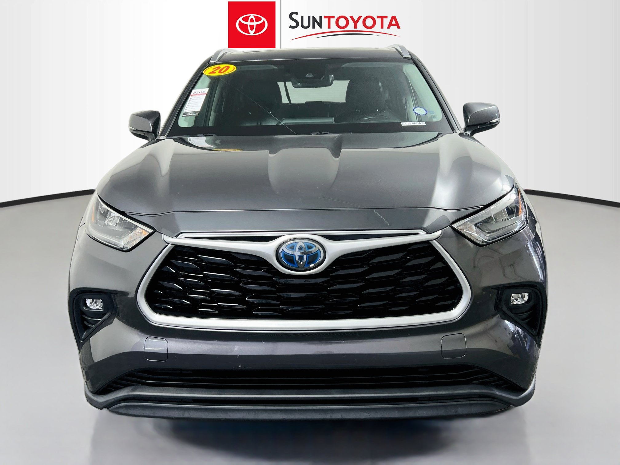 Used 2020 Toyota Highlander XLE FWD image 10