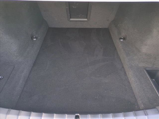 Certified 2023 BMW 740i image 6