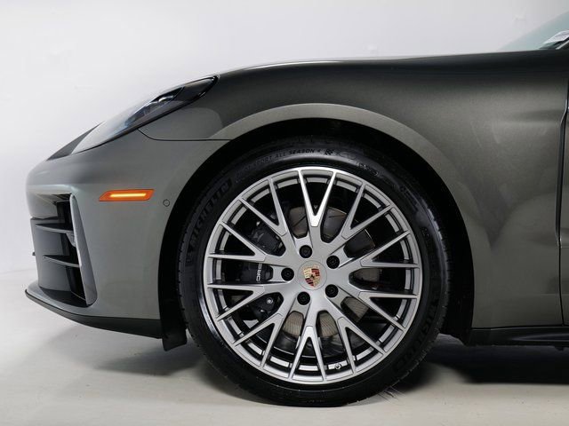 New 2026 Porsche Panamera 4 image 33