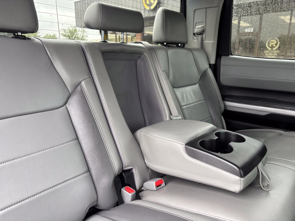 Used 2018 Toyota Tundra Limited w/ Limited Premium Package AWD/4WD image 31