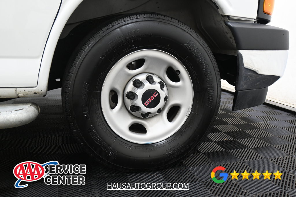 Used 2025 GMC Savana 2500 w/ Driver Convenience Package RWD image 25