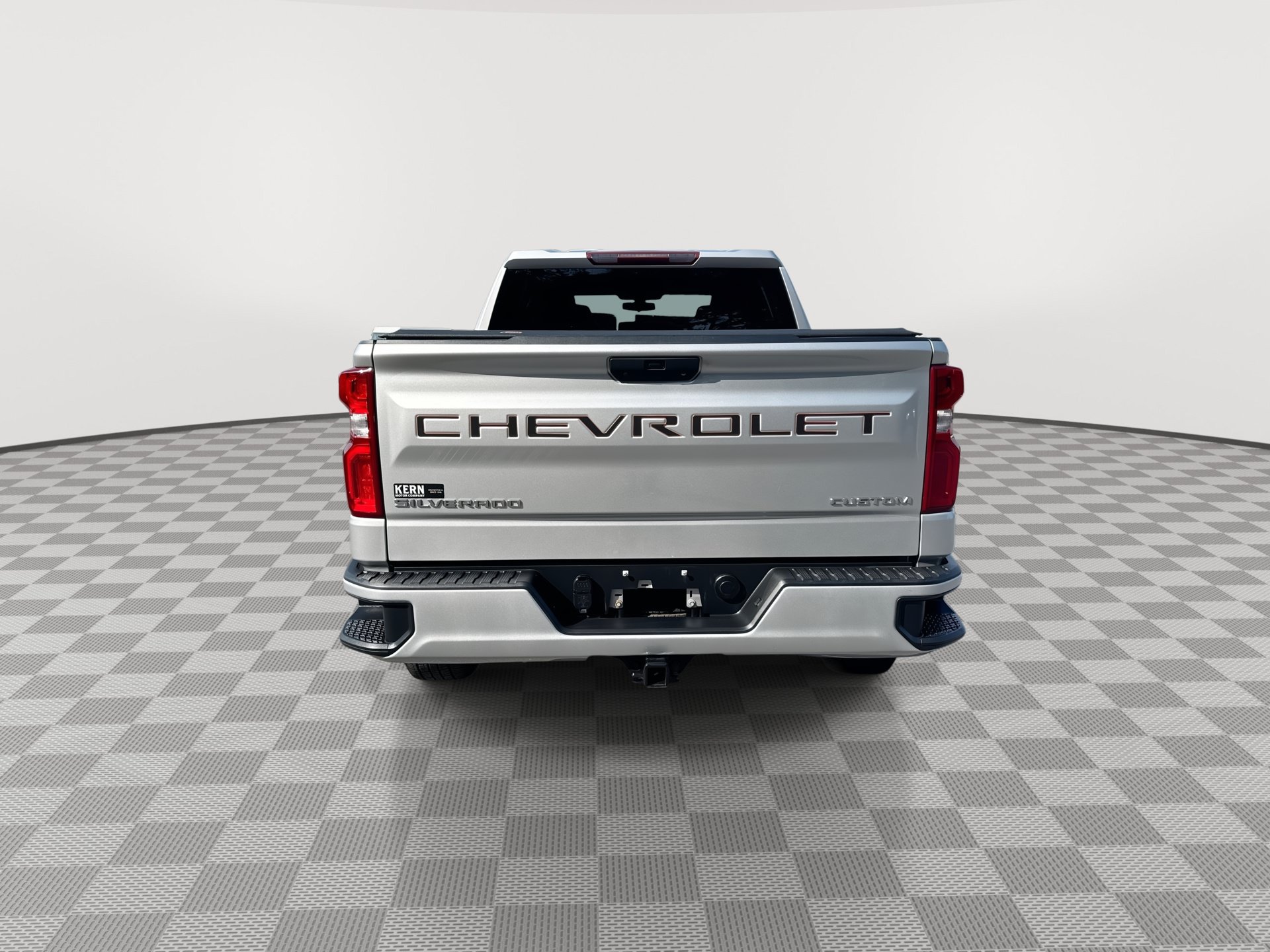 Used 2020 Chevrolet Silverado 1500 Custom w/ Custom Value Package AWD/4WD image 7