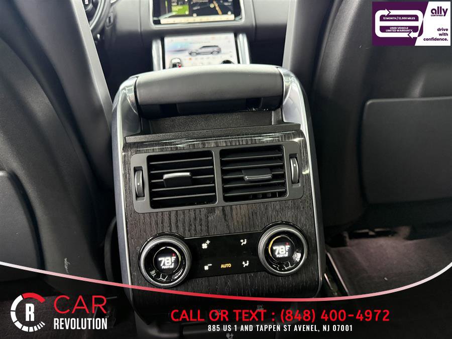 Used 2019 Land Rover Range Rover Sport Supercharged AWD/4WD image 33