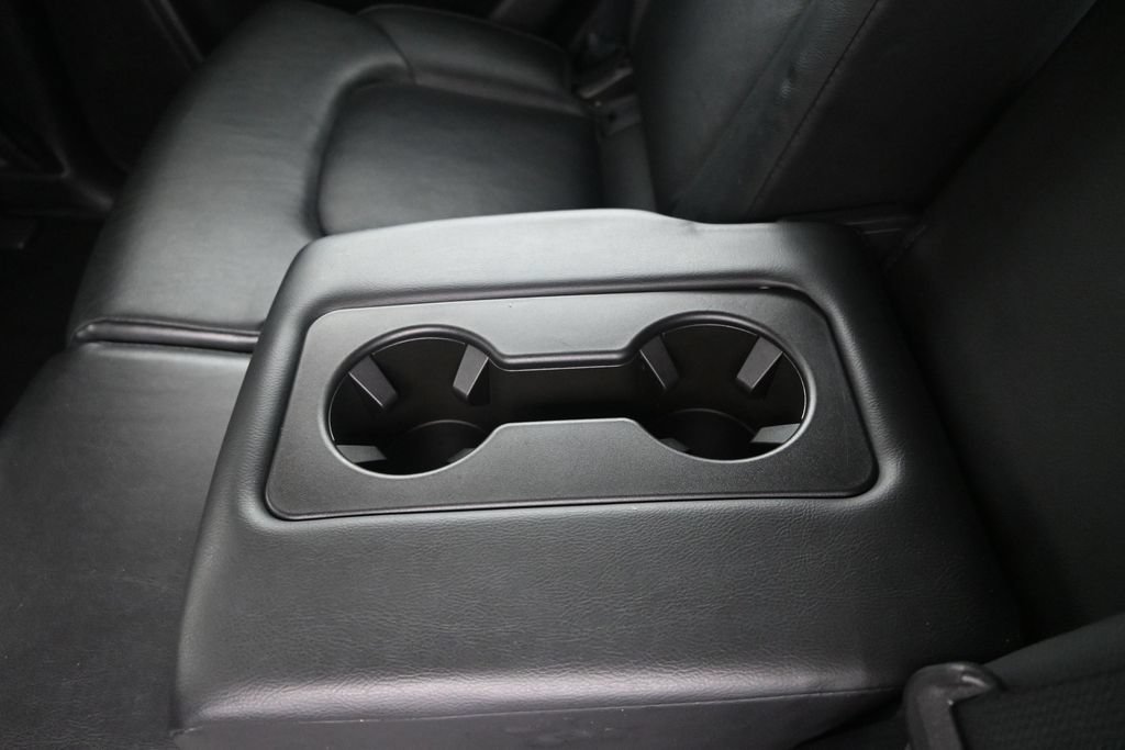 Used 2022 Nissan Armada SL RWD image 18