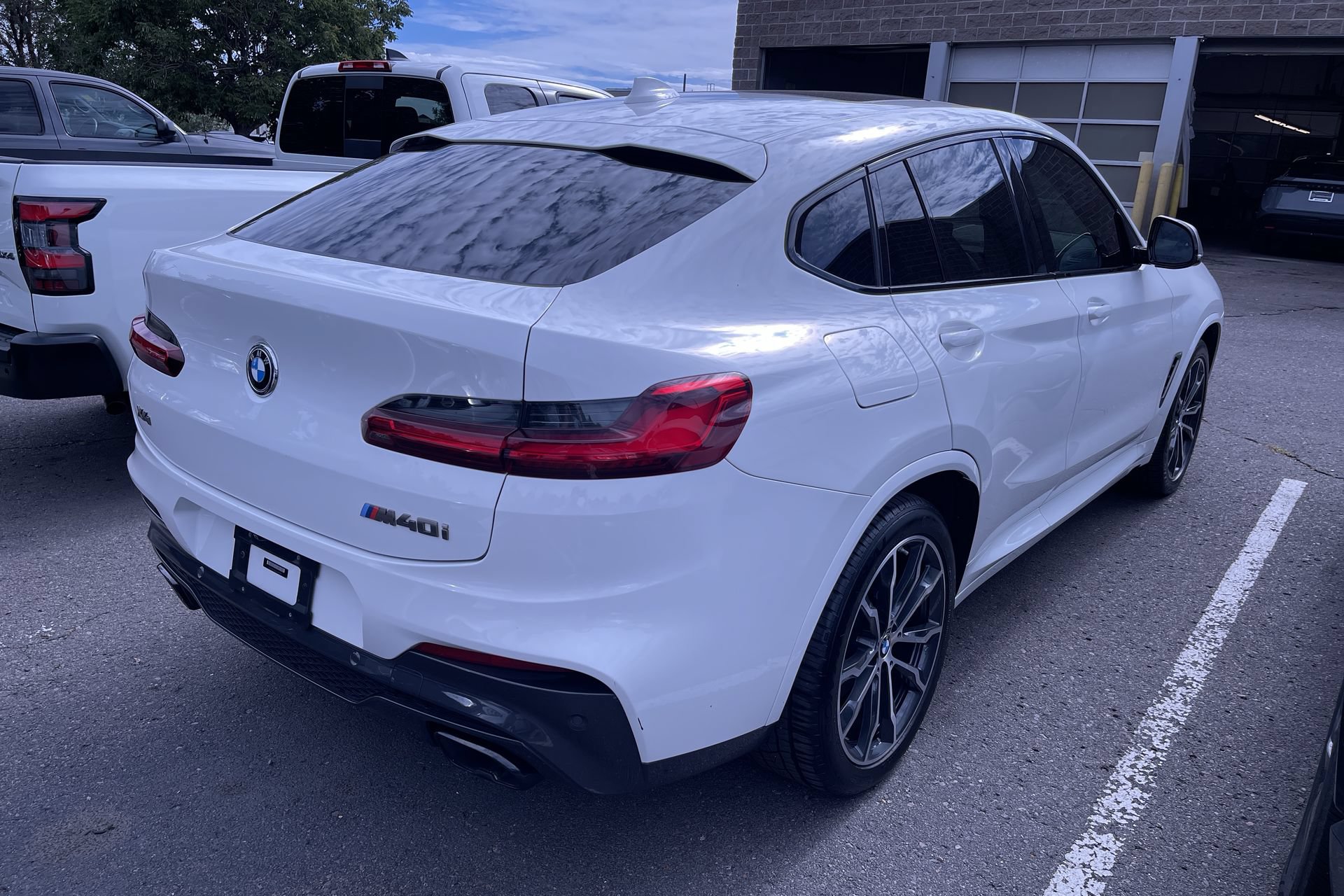 Used 2019 BMW X4 M40i w/ Premium Package AWD/4WD image 3