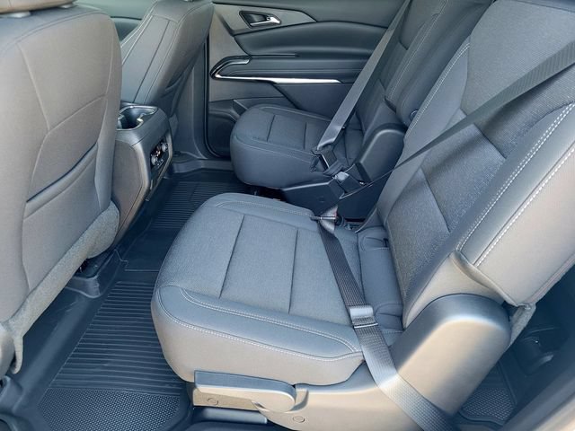 New 2026 Chevrolet Traverse LT w/ Driver Confidence Package AWD/4WD image 11