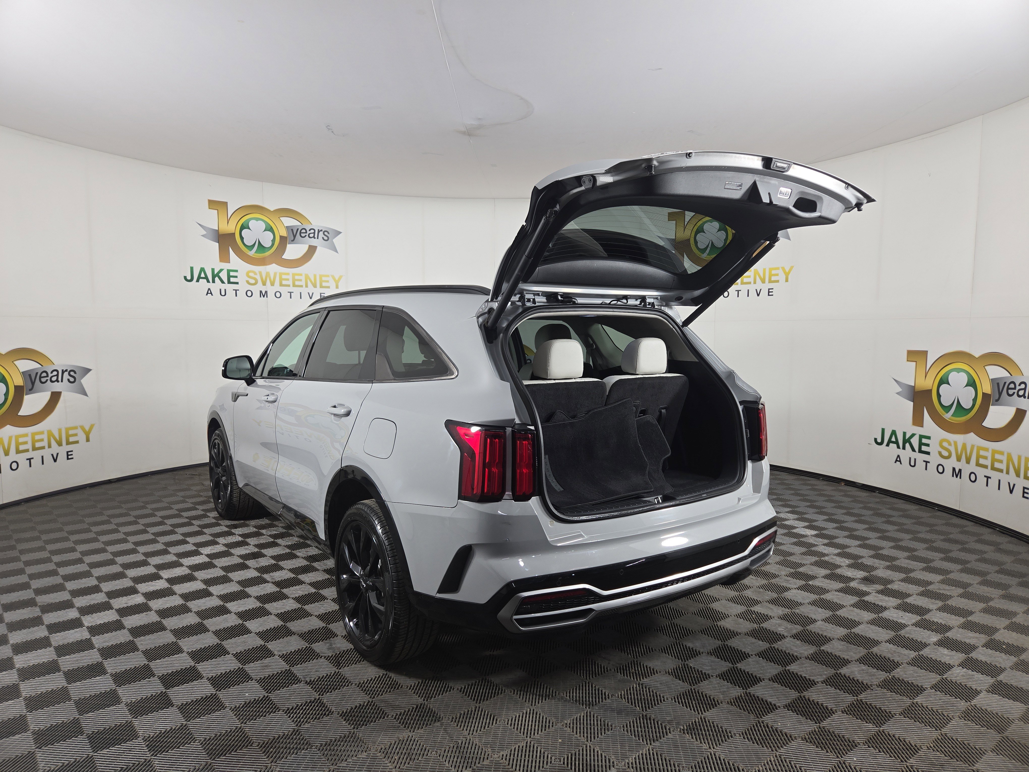 Used 2023 Kia Sorento SX image 35