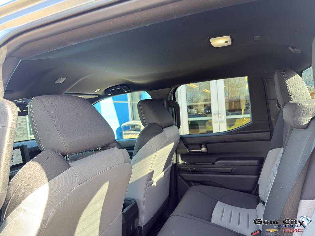 Used 2024 Toyota Tacoma TRD Off-Road image 12