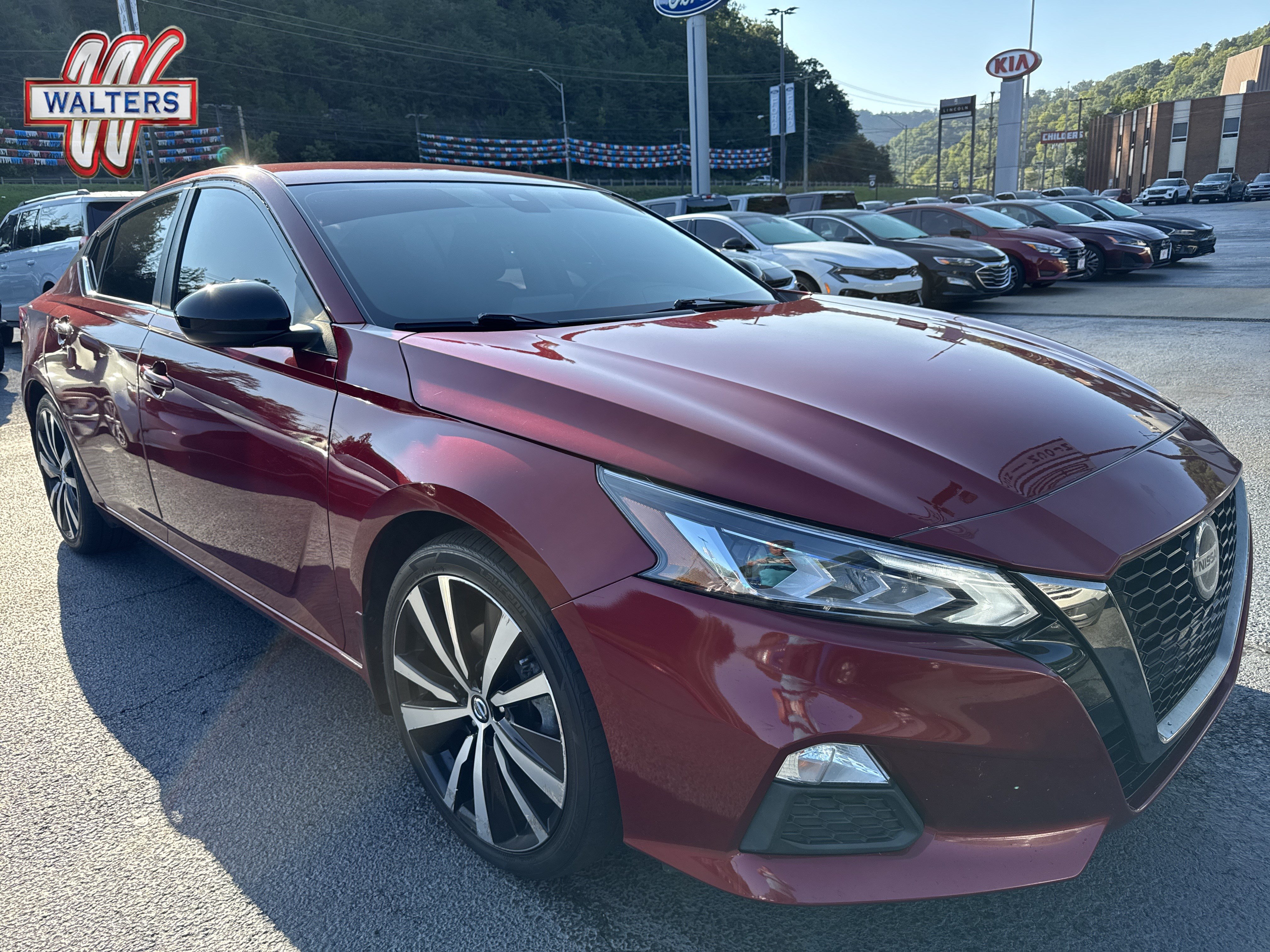 Used 2021 Nissan Altima 2.5 SR