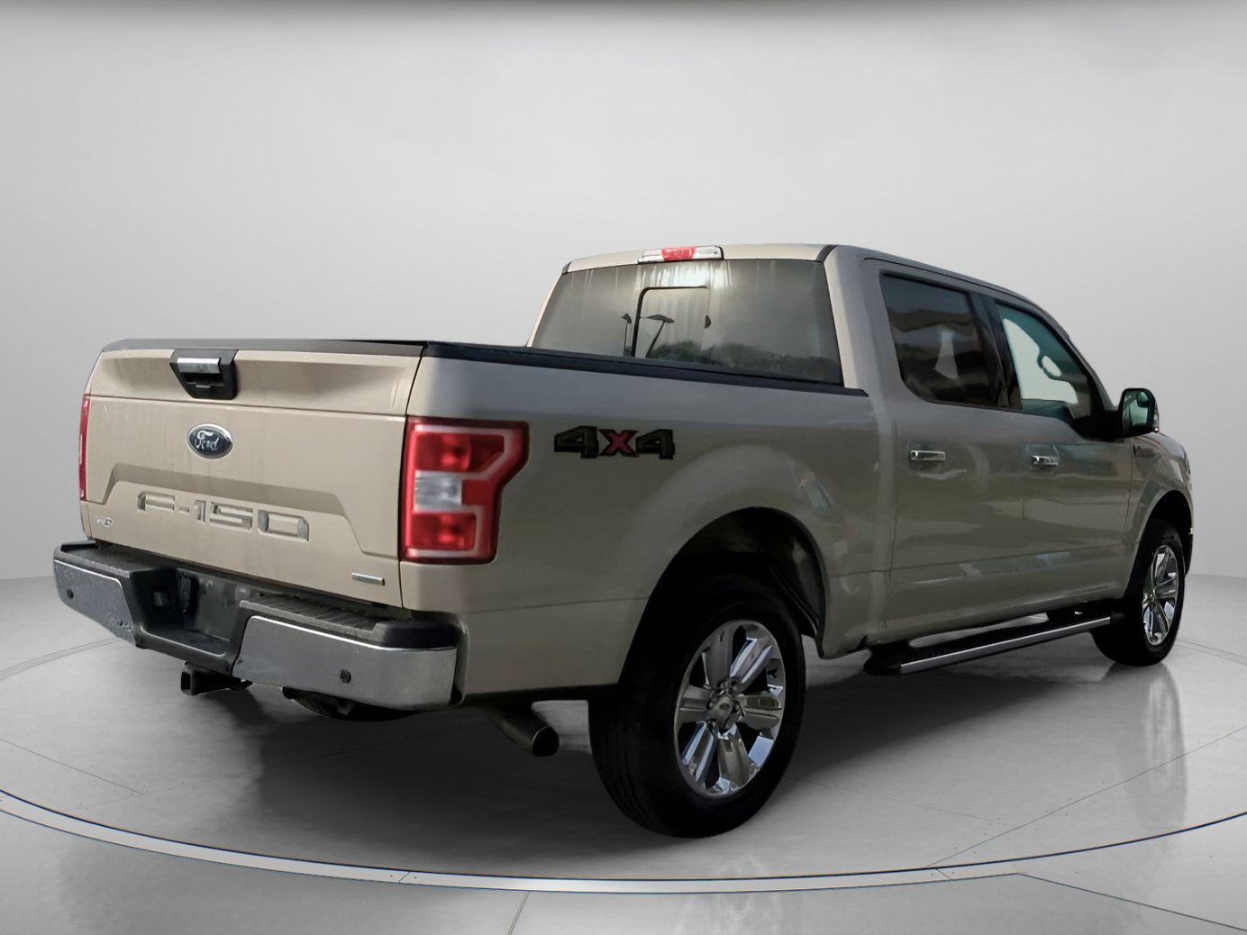 Certified 2018 Ford F150 XLT w/ Equipment Group 302A Luxury image 26