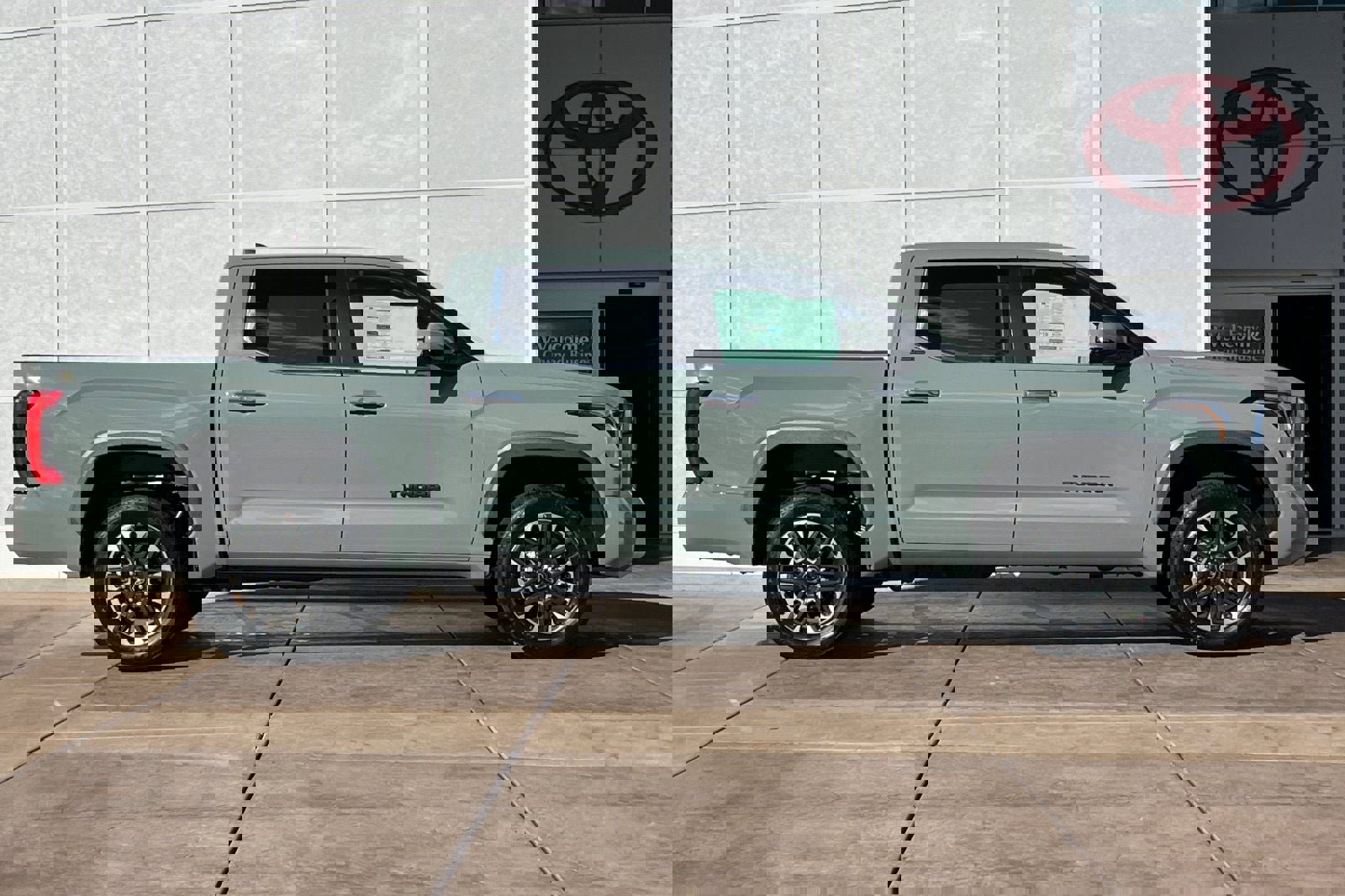 New 2025 Toyota Tundra Limited image 3