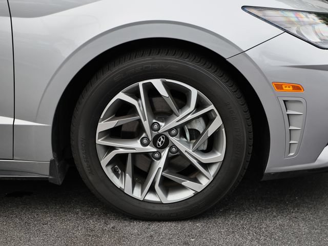 Used 2023 Hyundai Sonata SEL FWD image 5