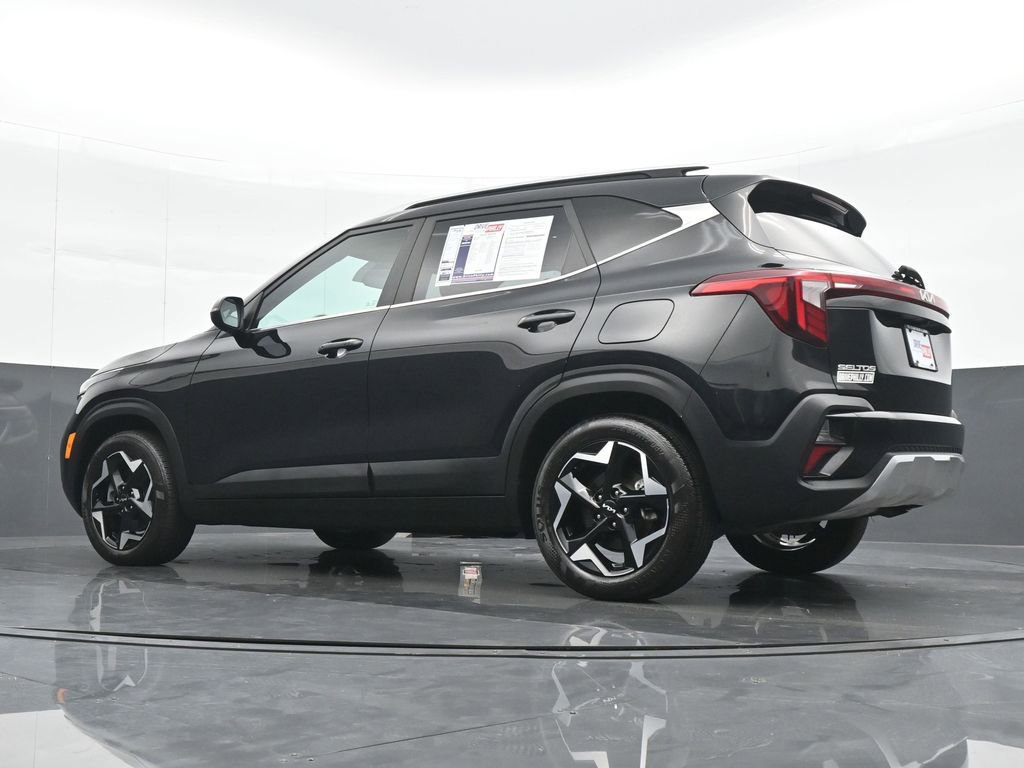 Used 2024 Kia Seltos EX image 19