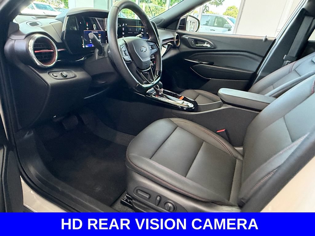 Certified 2026 Chevrolet Trax RS w/ Driver Confidence Package FWD image 3