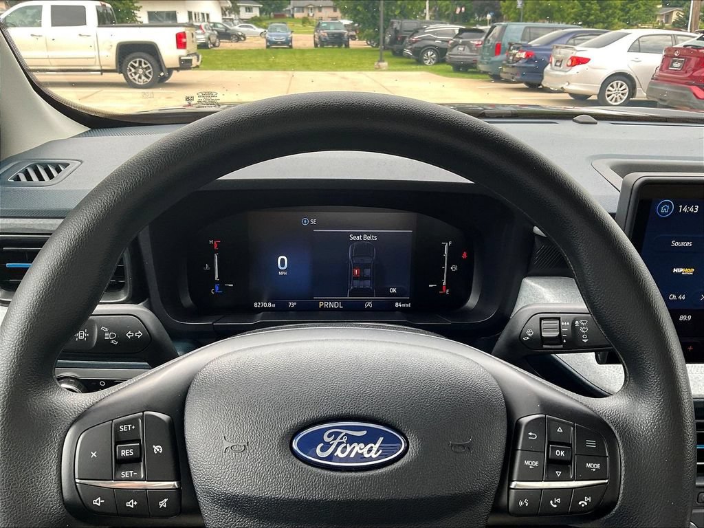 Used 2025 Ford Maverick XLT w/ Equipment Group 302A AWD/4WD image 14