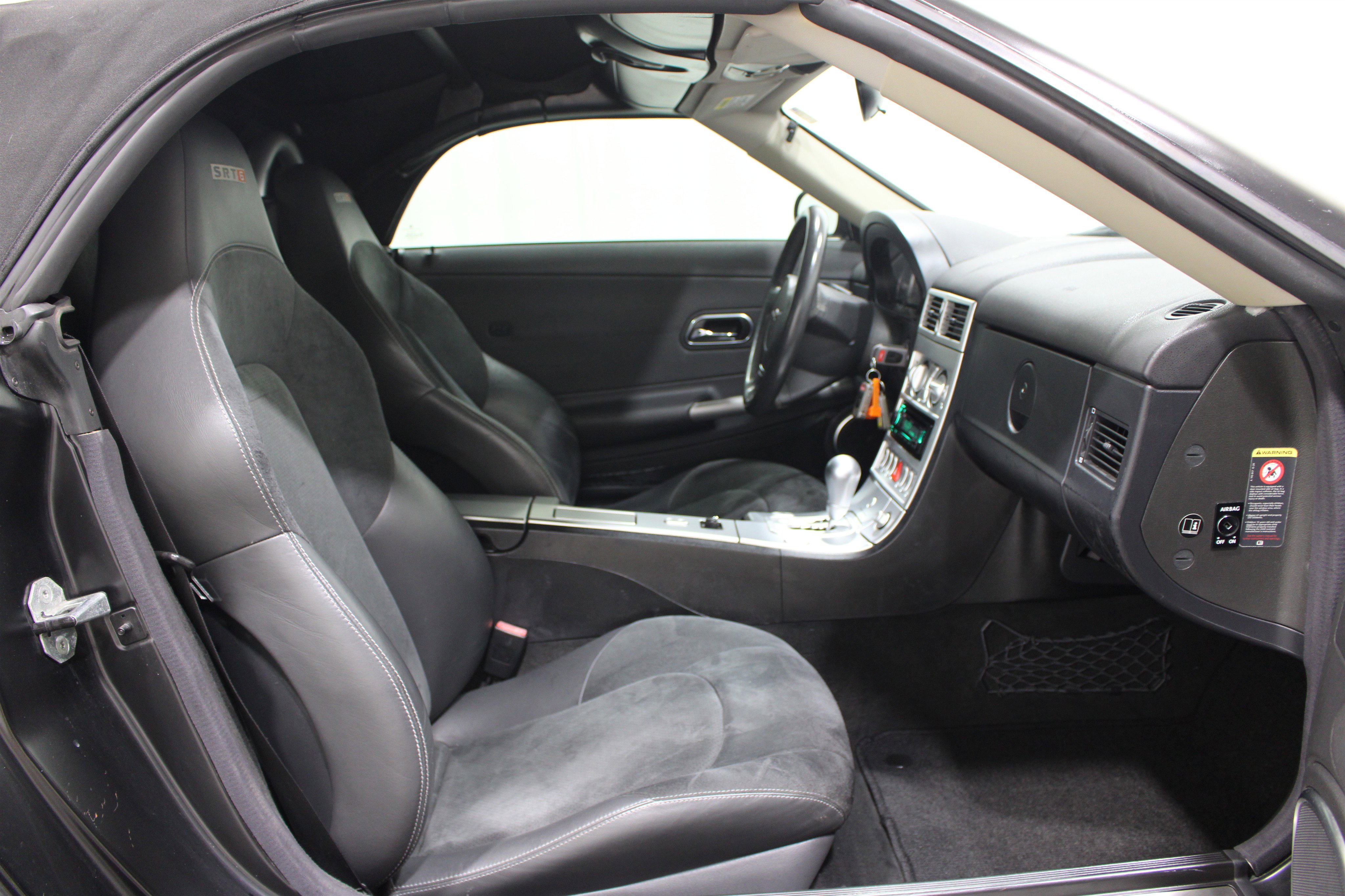 Used 2005 Chrysler Crossfire SRT-6 image 16