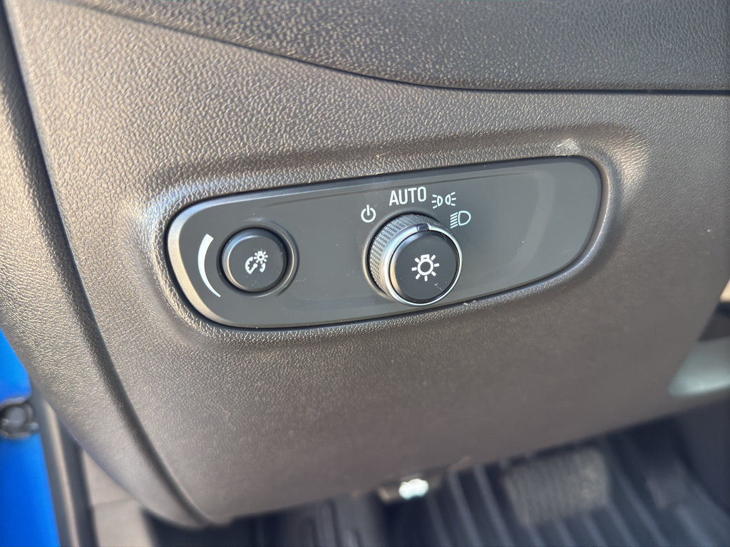 Used 2024 Chevrolet Equinox LS FWD image 12