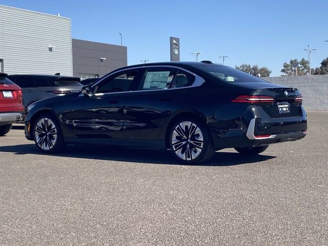 Used 2025 BMW 530i image 8