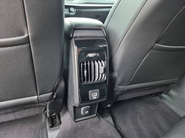 Used 2023 Jeep Compass Latitude AWD/4WD image 17