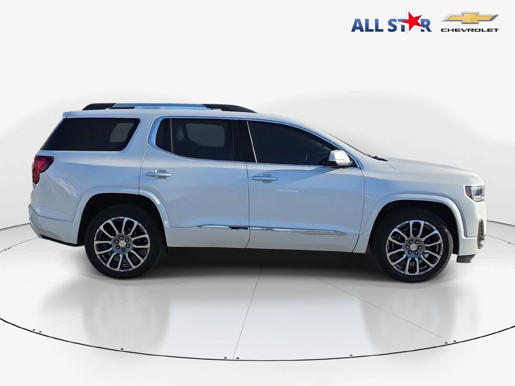 Used 2021 GMC Acadia Denali w/ Denali Technology Package FWD image 2