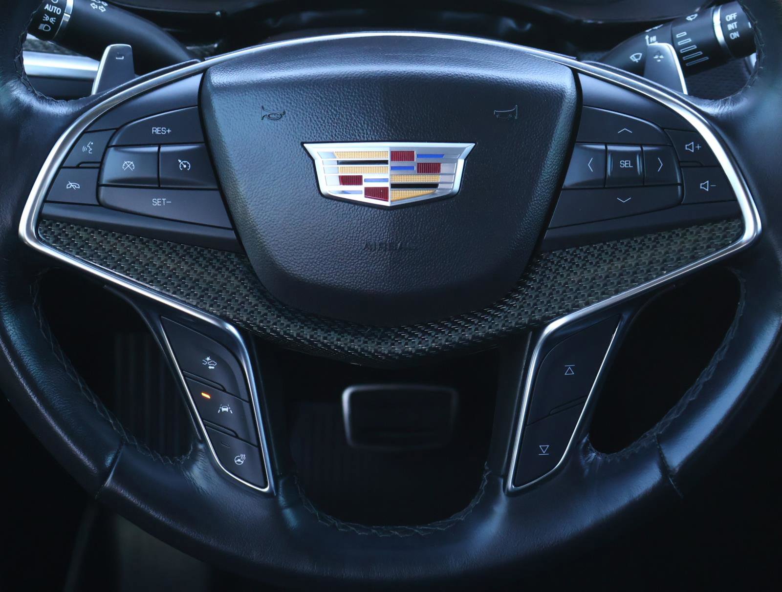 Used 2023 Cadillac XT5 Sportv w/ Technology Package image 14