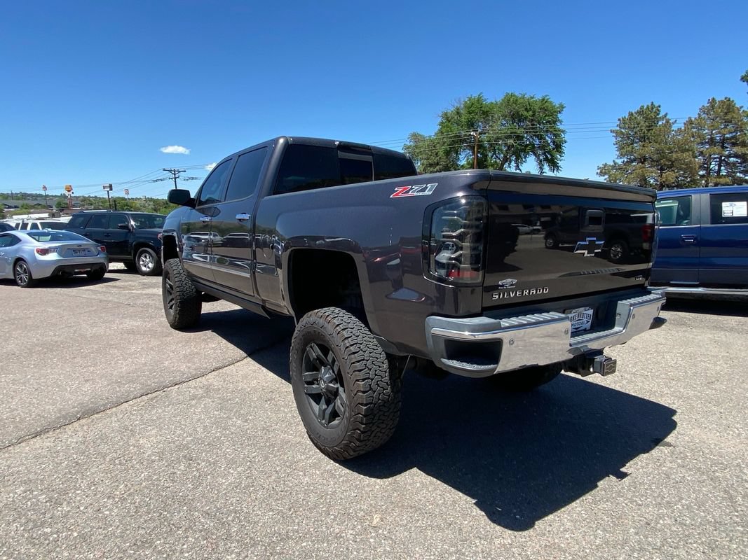 Used 2015 Chevrolet Silverado 2500 LTZ w/ Duramax Plus Package AWD/4WD image 7