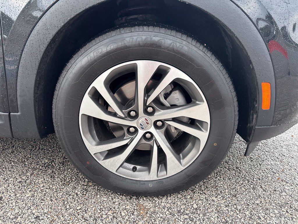 Used 2023 Buick Envision Essence FWD image 14