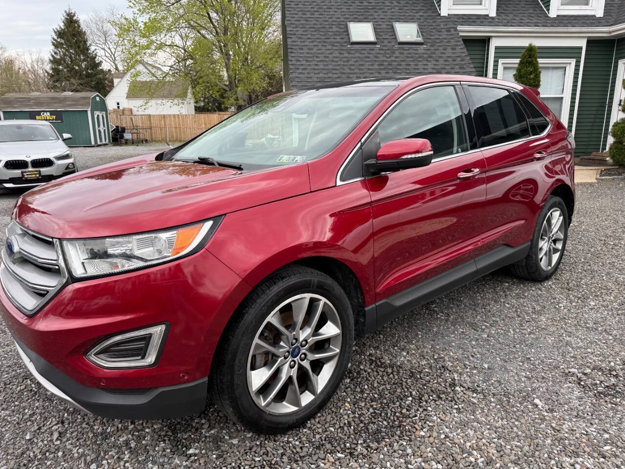 Used 2018 Ford Edge Titanium w/ Equipment Group 302A AWD/4WD image 9