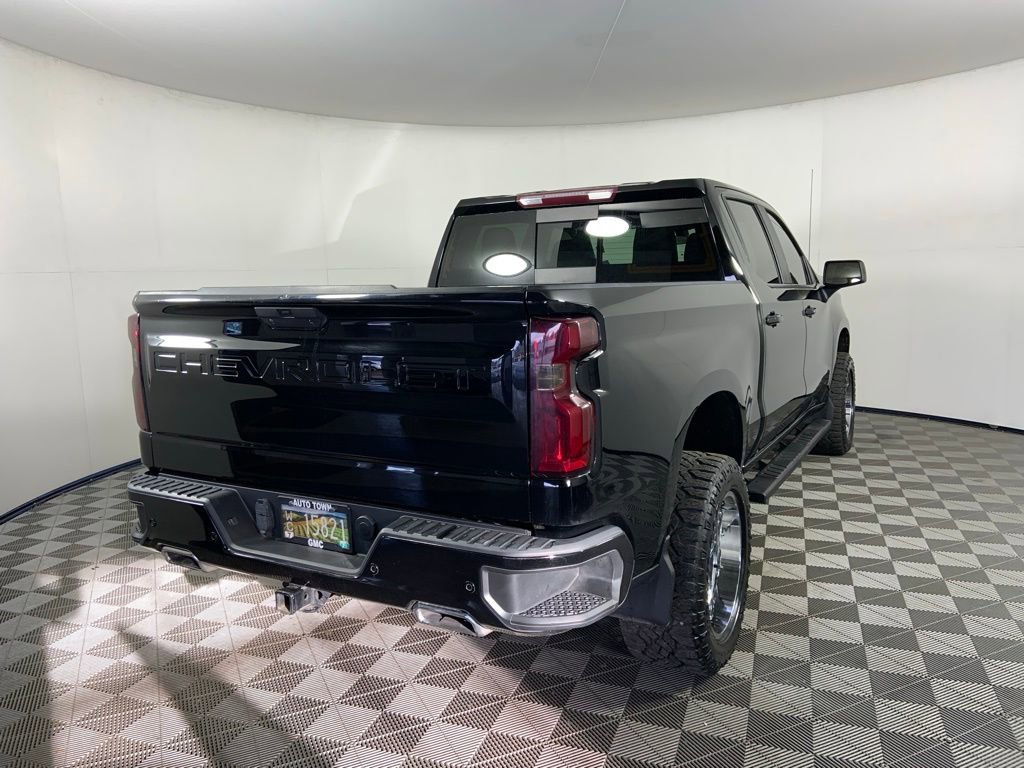 Used 2021 Chevrolet Silverado 1500 LT Trail Boss w/ Convenience Package II AWD/4WD image 3