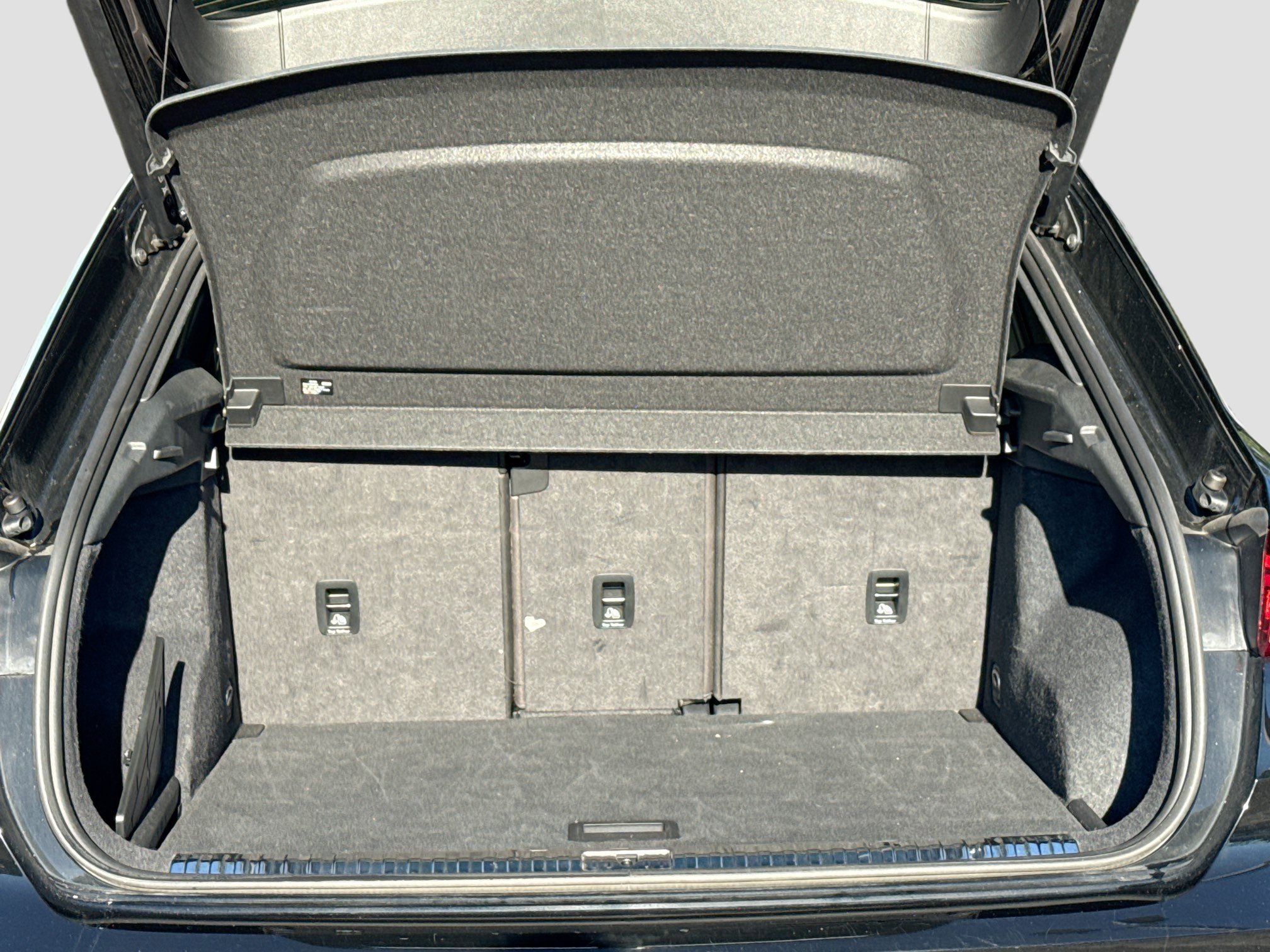 Certified 2025 Audi Q3 2.0T Premium image 10