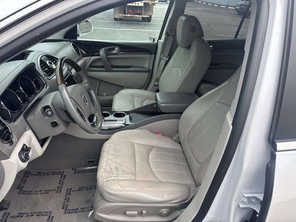 Used 2016 Buick Enclave Premium w/ Experience Buick Package FWD image 18