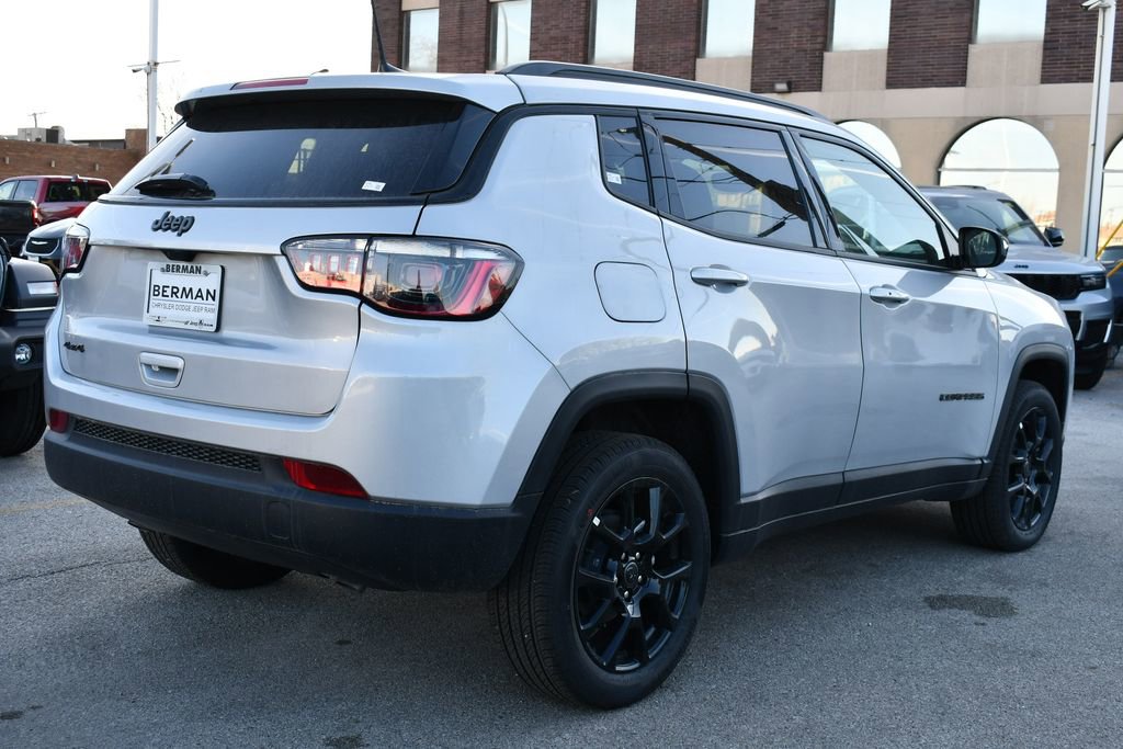 New 2026 Jeep Compass Latitude image 7