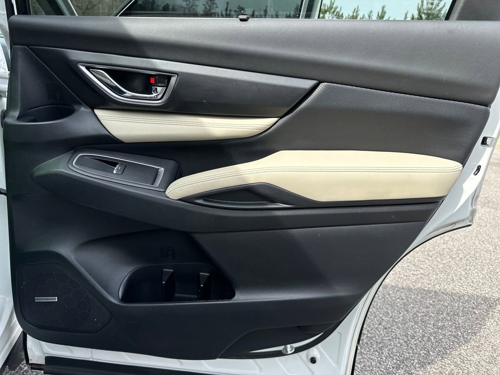 Used 2022 Subaru Ascent Limited w/ Technology Package image 36