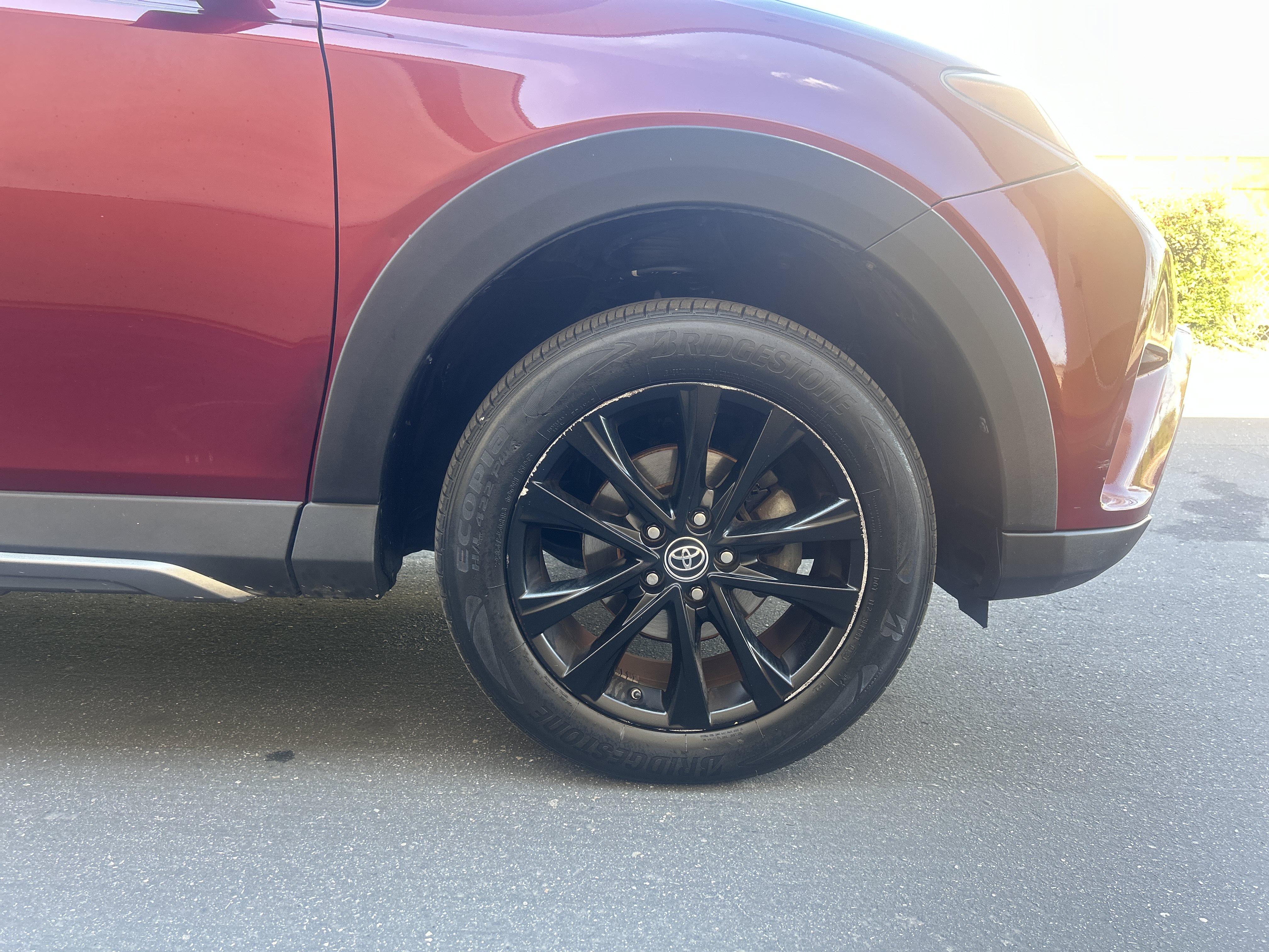 Used 2018 Toyota RAV4 Adventure AWD/4WD image 9