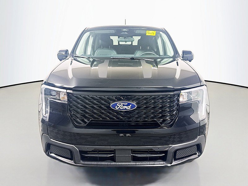New 2026 Ford Maverick Lariat w/ Black Appearance Package AWD/4WD image 2