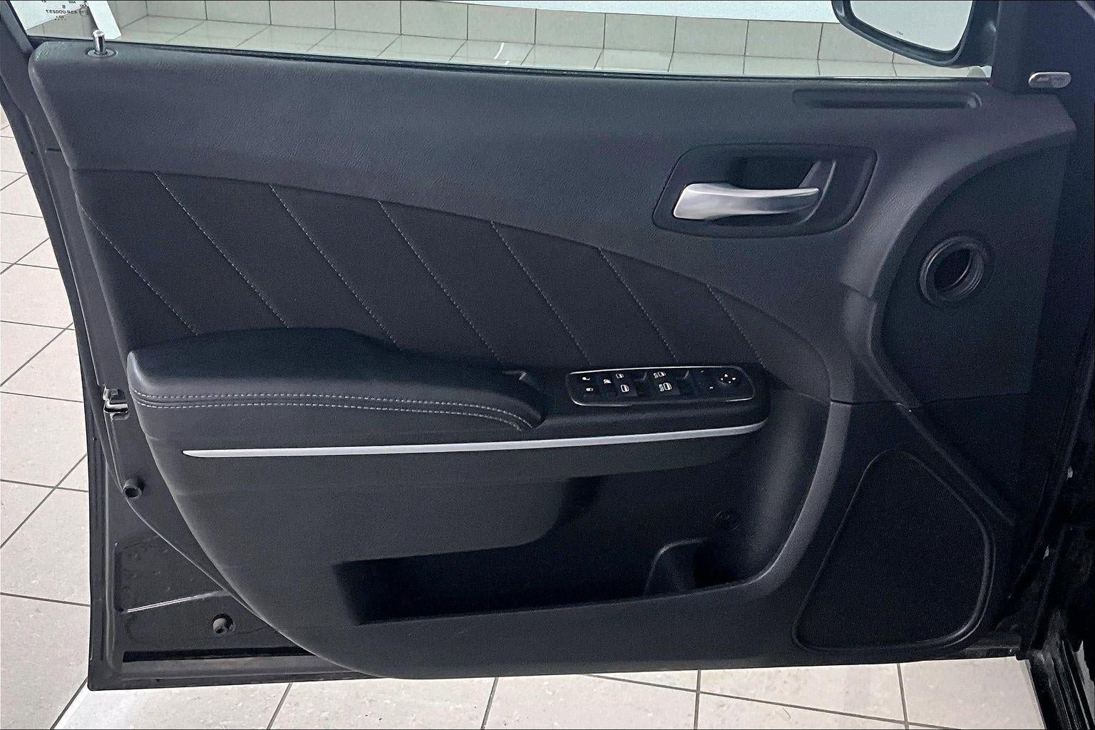 Used 2023 Dodge Charger SXT image 20