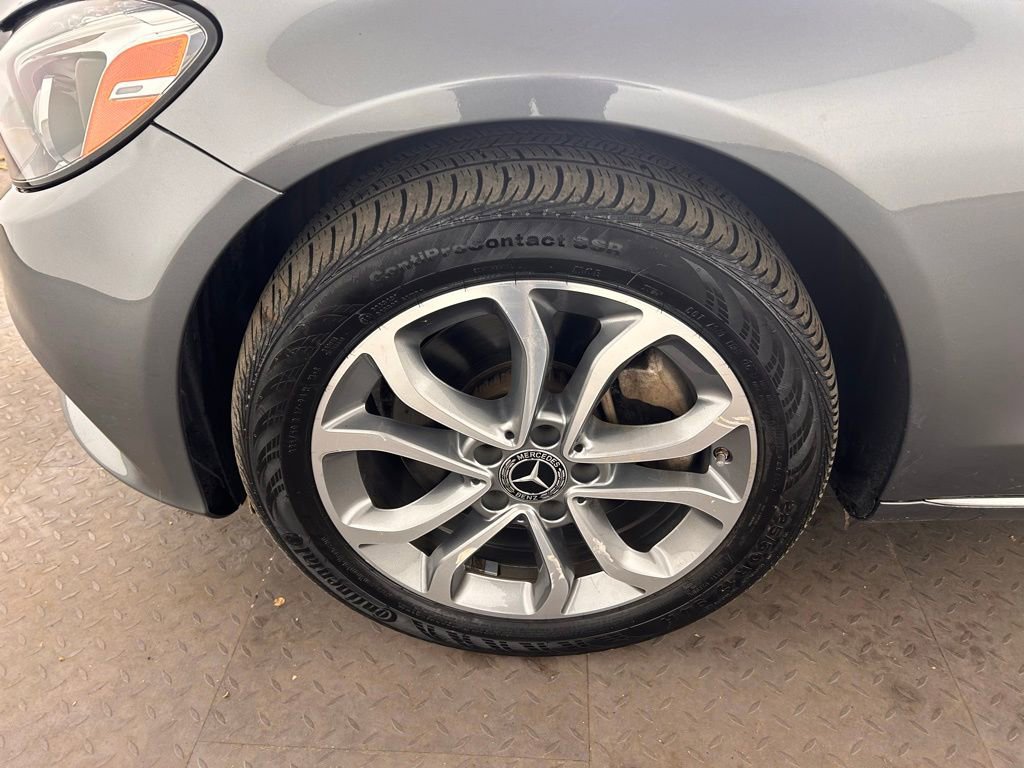 Used 2018 Mercedes-Benz C 300 4MATIC Sedan image 11