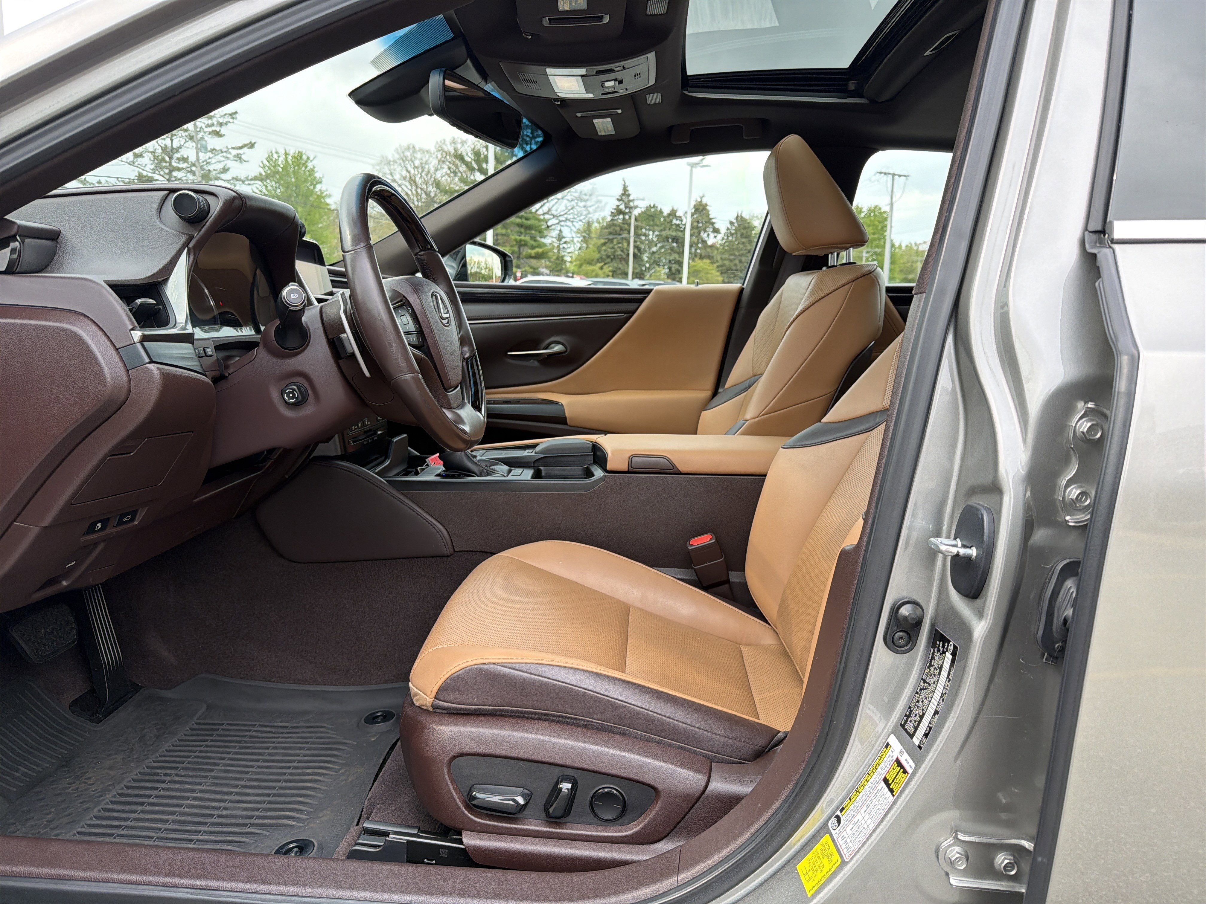 Used 2020 Lexus ES 350 w/ Premium Package FWD image 13