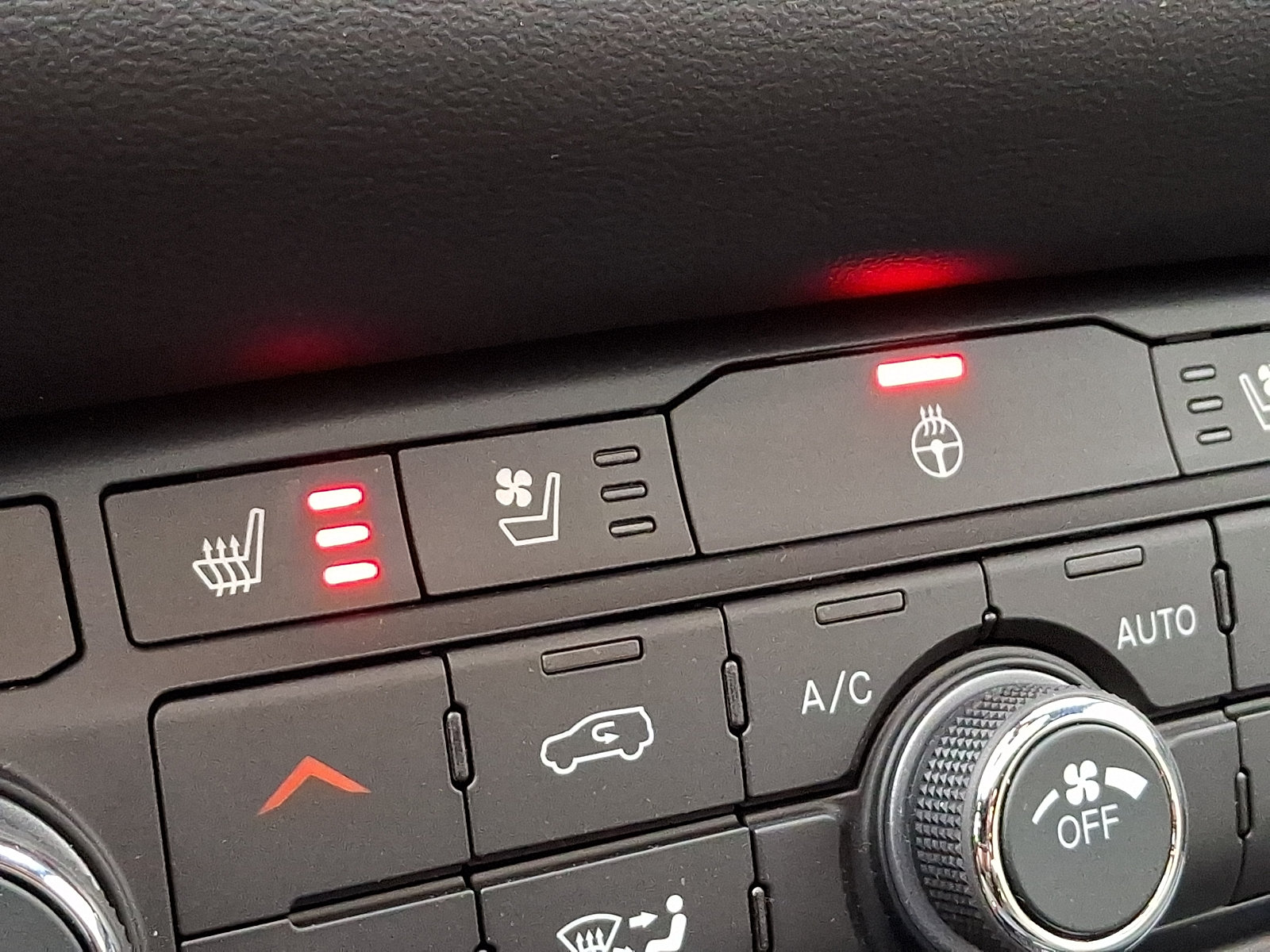 New 2026 Dodge Durango GT AWD/4WD image 17